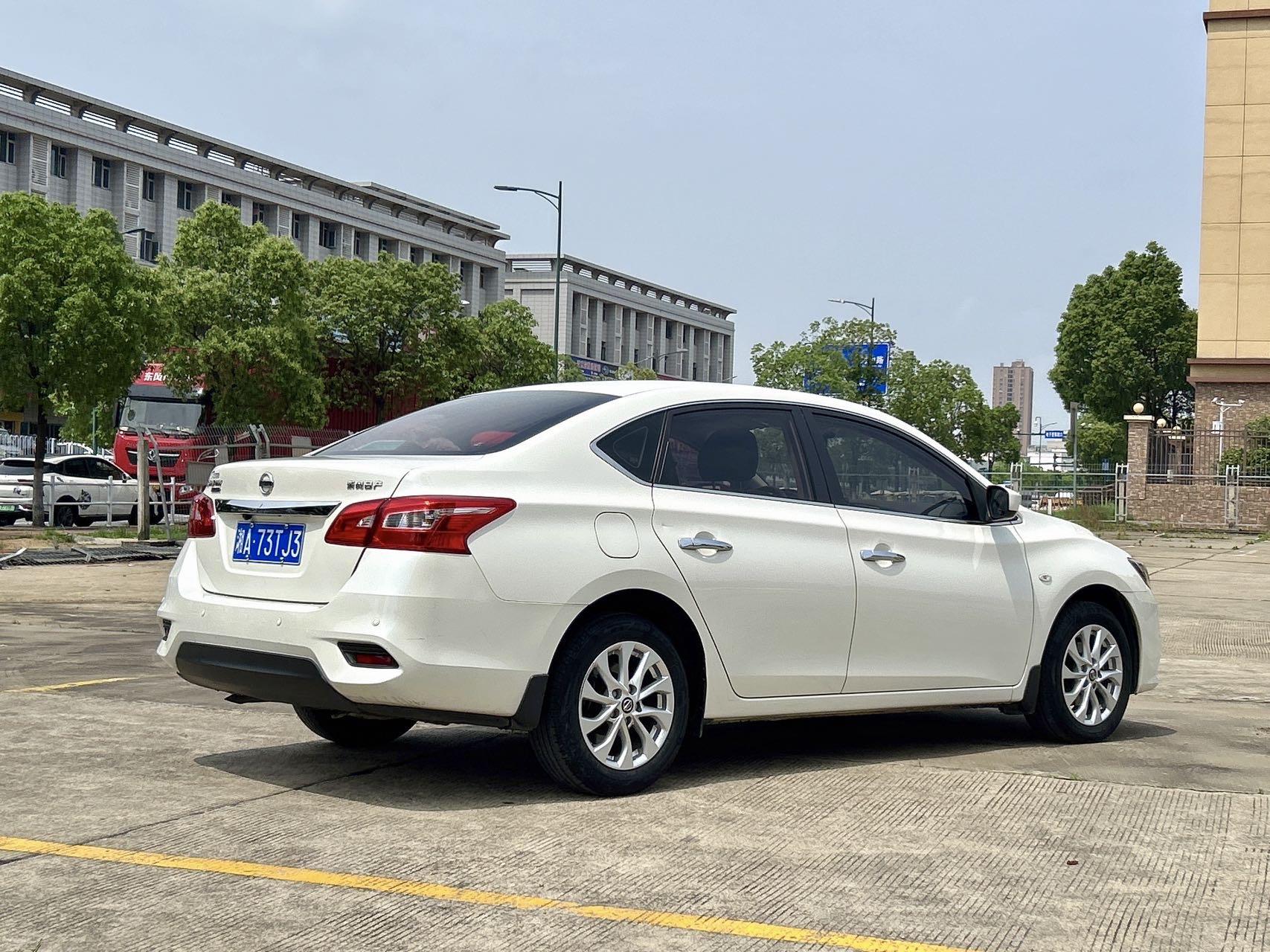 Xuanyi 2022 Classic 1.6XE CVT Comfort Edition 5