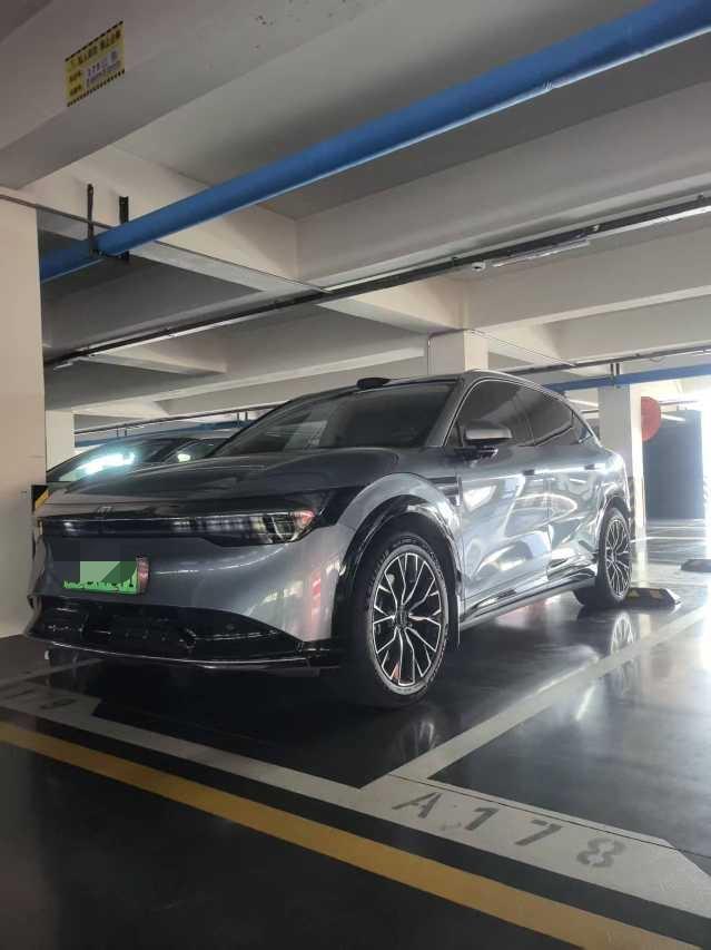 Zeekr 2025 Zeekr 7X 100kWh long endurance four-wheel drive intelligent driving version automatic transmission