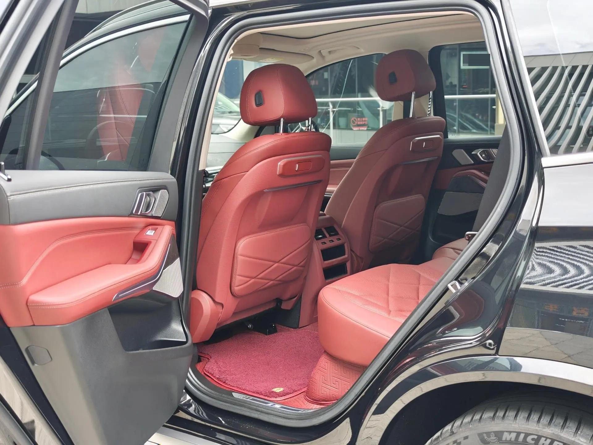 BMW 2023 X5 xDrive30Li 48V 2.0T Luxury Model M Sport Package Automatic 14