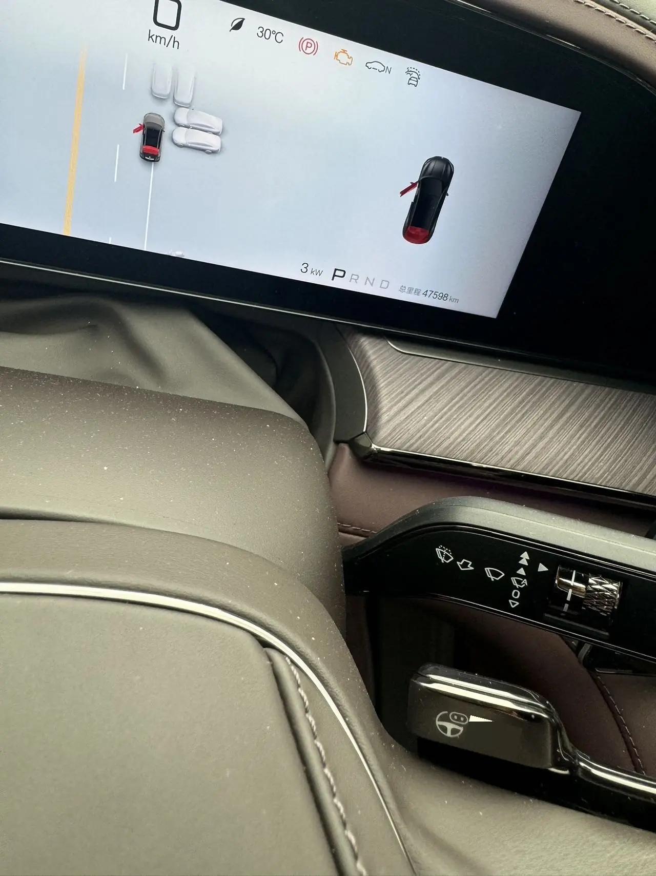 Denza Z9 2024 GT Plug-in Hybrid Edition 5