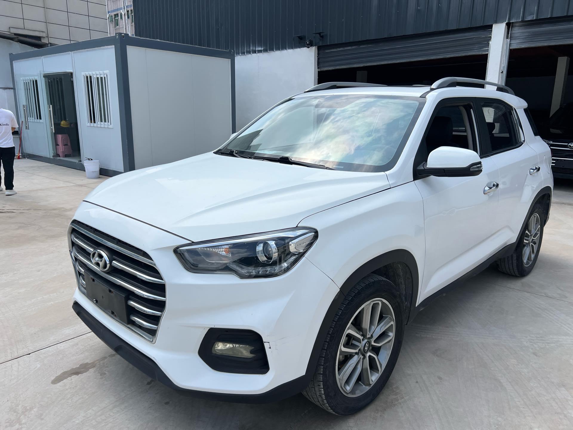 Beijing Hyundai ix35 2019 2.0L automatic two-wheel drive wisdom and courage, enjoy the version of the national v