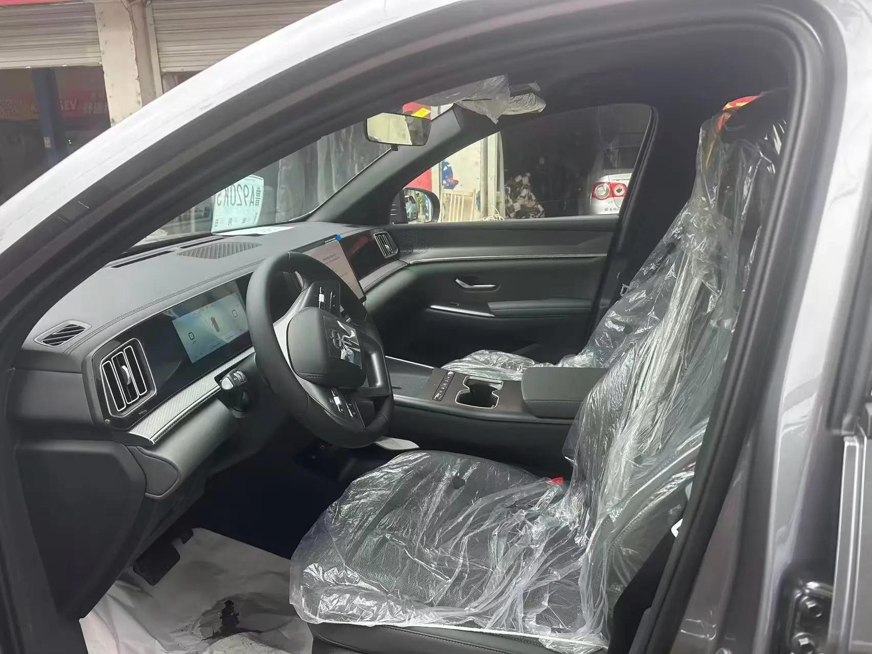 比亚迪 宋Pro新能源 2026款 宋Pro DM-i 1.5 无级 133KM超越型 自动挡 7