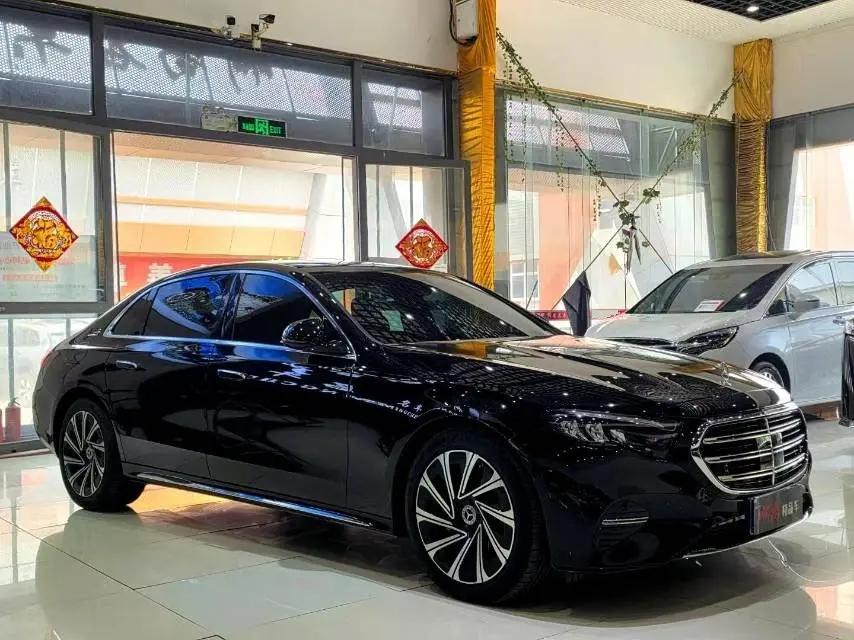 Mercedes Benz E-Class 2025 Model E 300 L 48V 2.0T Luxury Automatic 3