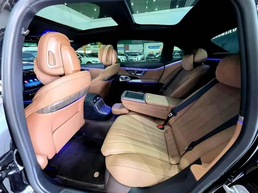 Mercedes Benz E-Class 2025 Model E 300 L 48V 2.0T Luxury Automatic 6