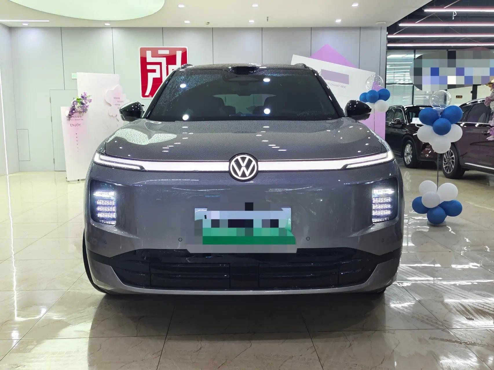 Volkswagen 2026 ID.ERA 9X Ultra 4-wheel drive automatic gear 2