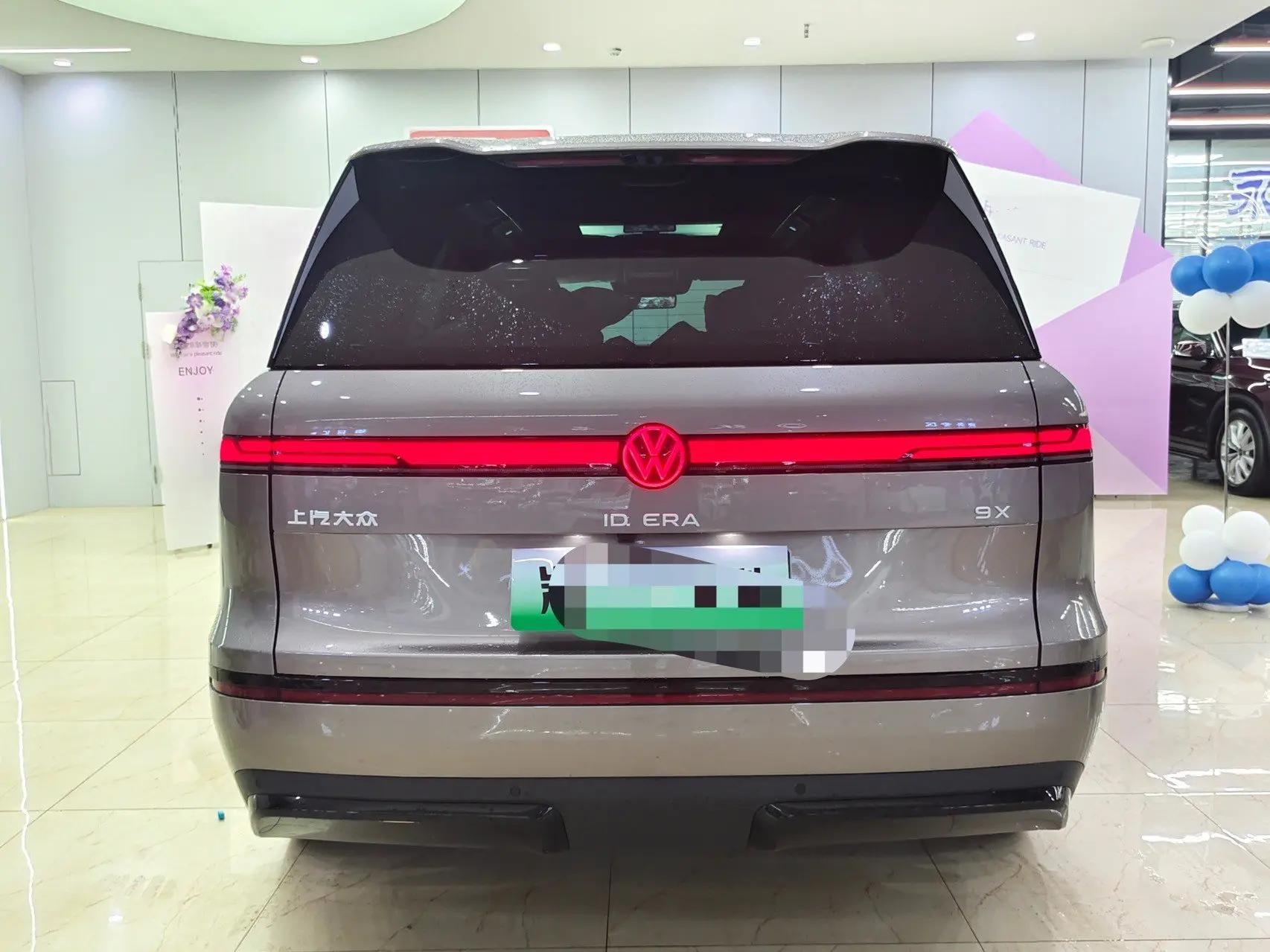 Volkswagen 2026 ID.ERA 9X Ultra 4-wheel drive automatic gear 8