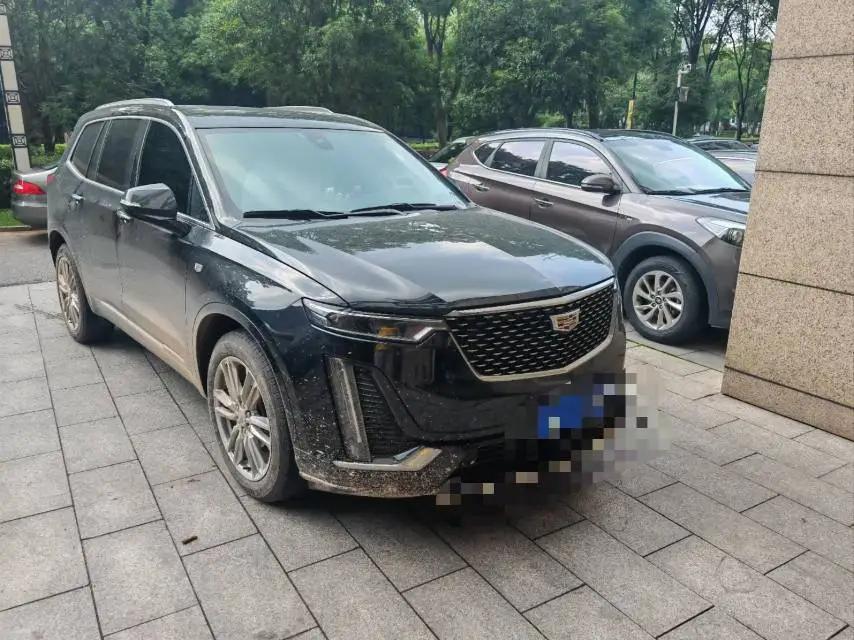 Cadillac XT6 2022 2.0T 6-seat 2-drive luxury model 2