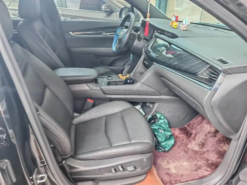 Cadillac XT6 2022 2.0T 6-seat 2-drive luxury model 4