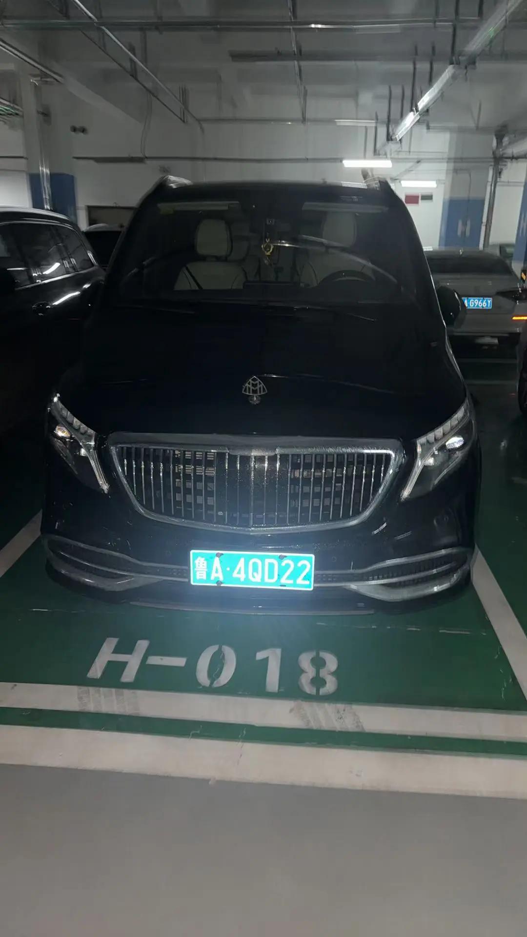 Mercedes Benz Class V 2022V 260 2.0T Pilot Edition Automatic Gear 5