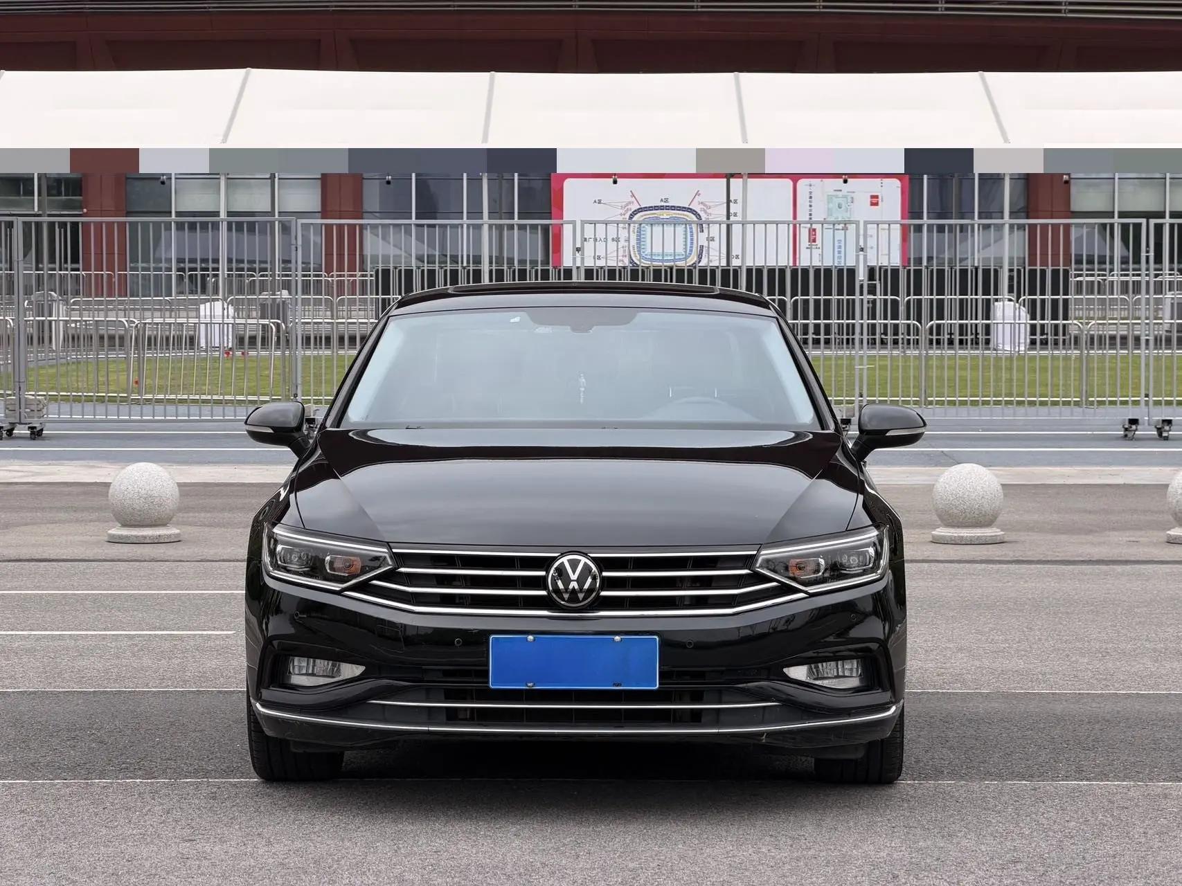 Magotan 2020 330TSI DSG Luxury Model 7