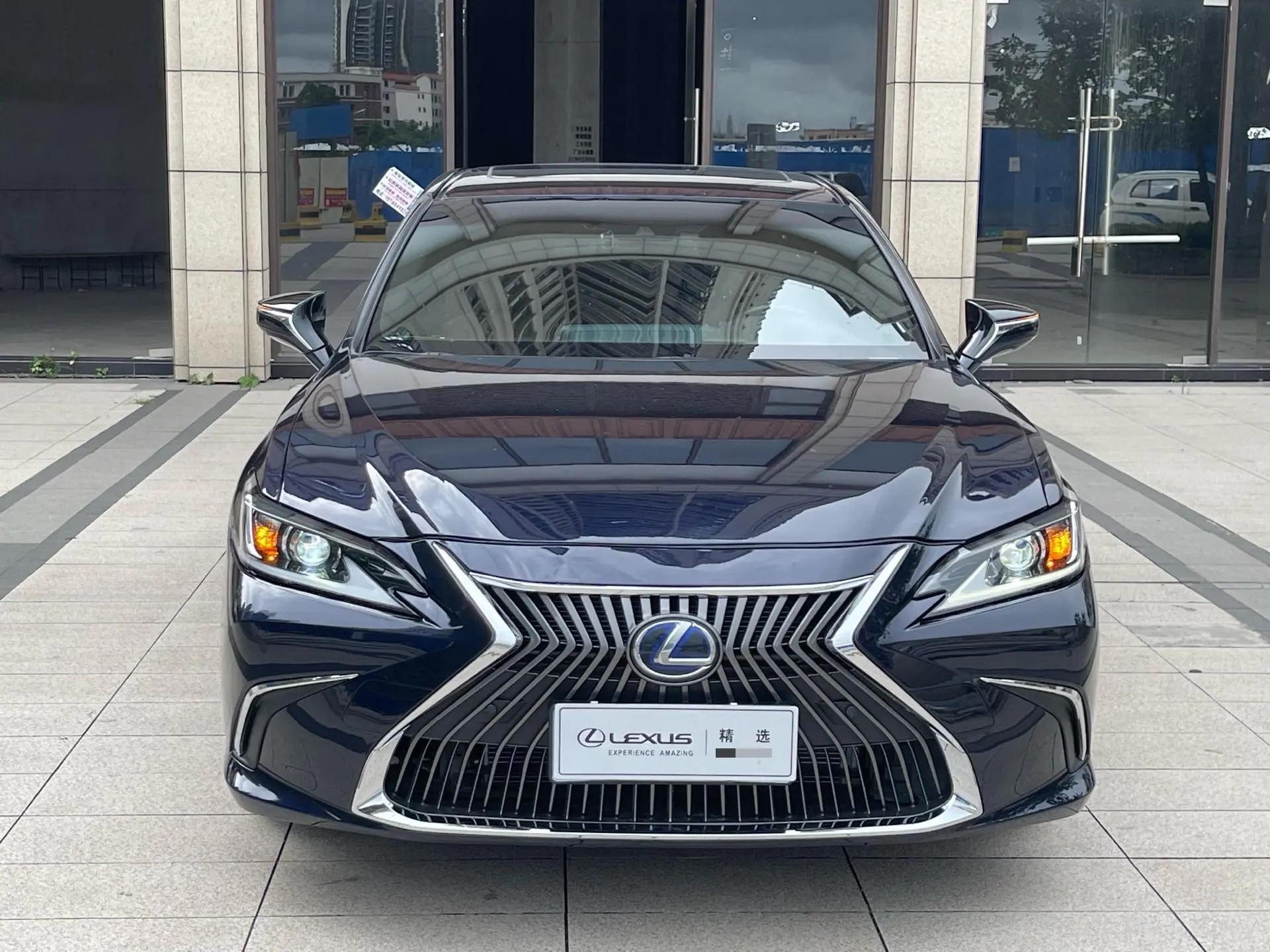 Lexus ES 2020 300h Excellent Edition 3