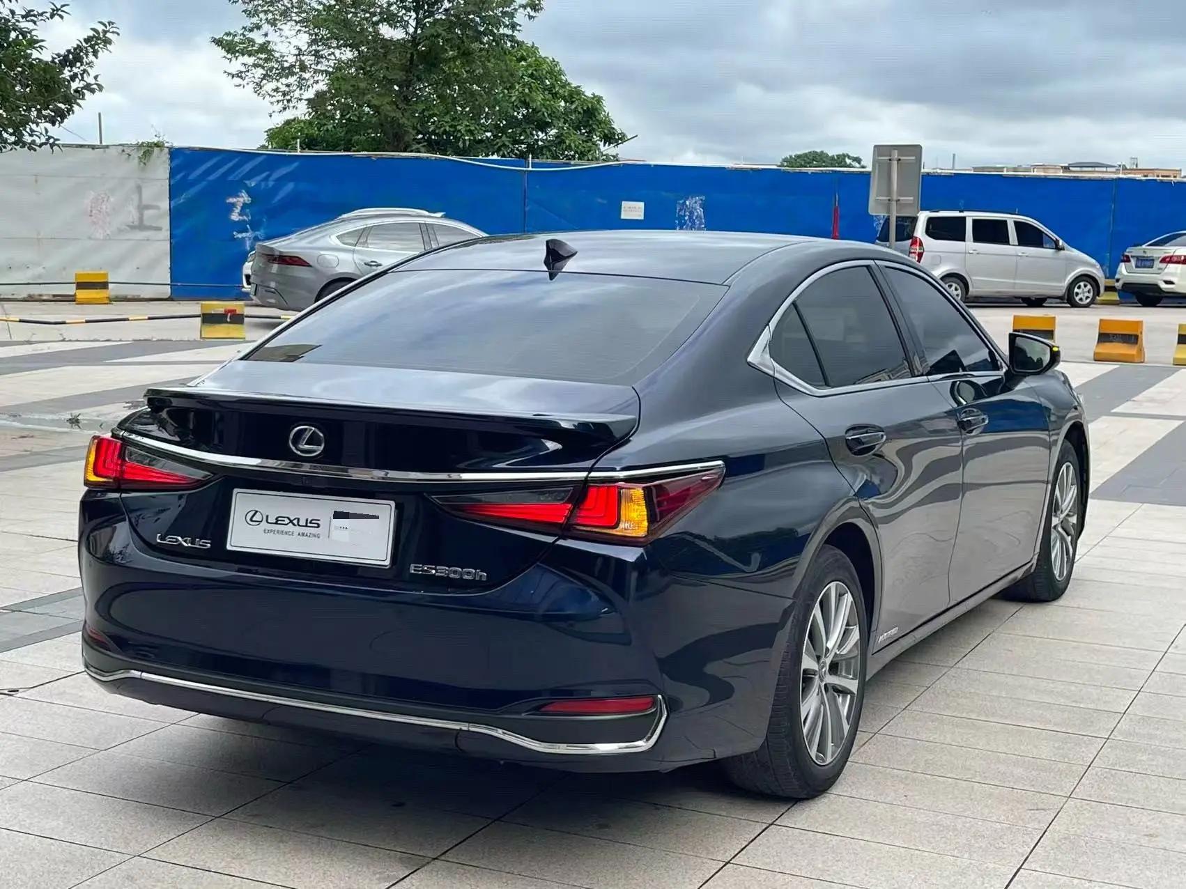 Lexus ES 2020 300h Excellent Edition 5