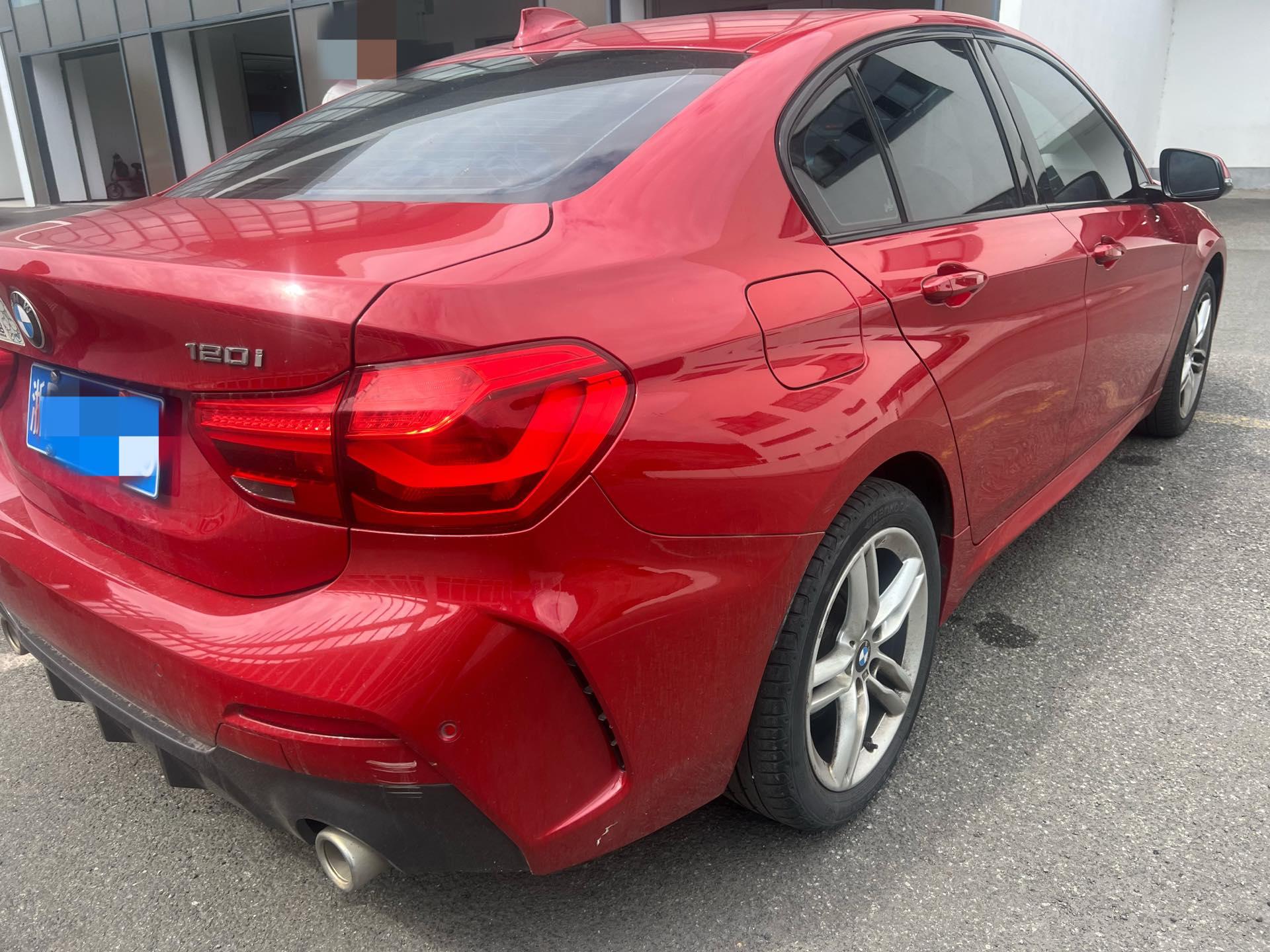 BMW 1 Series 2020 120i M Sports Suit 4