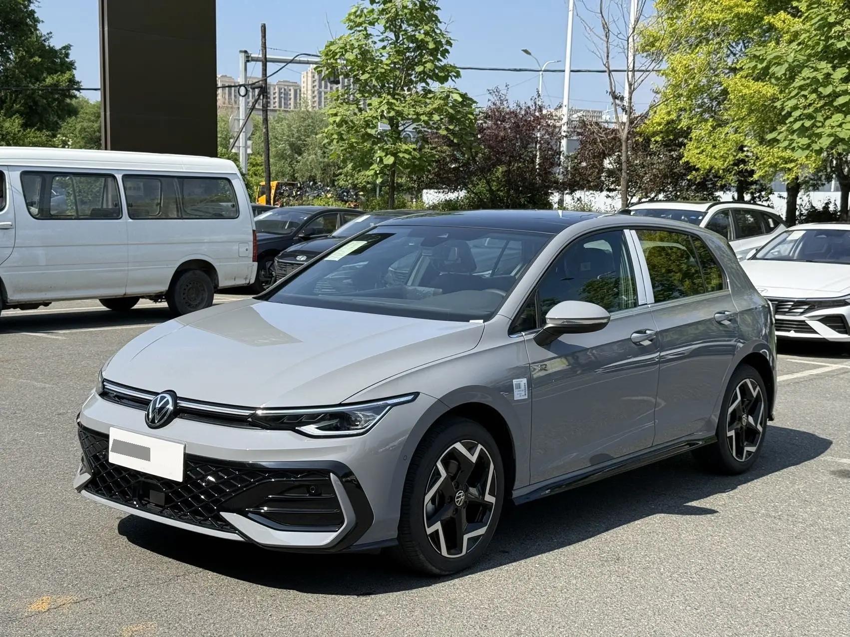 Open image lightbox: 大众 2025款 高尔夫8 R-Line 1.5TSI 300TSI(改款) 自动挡
