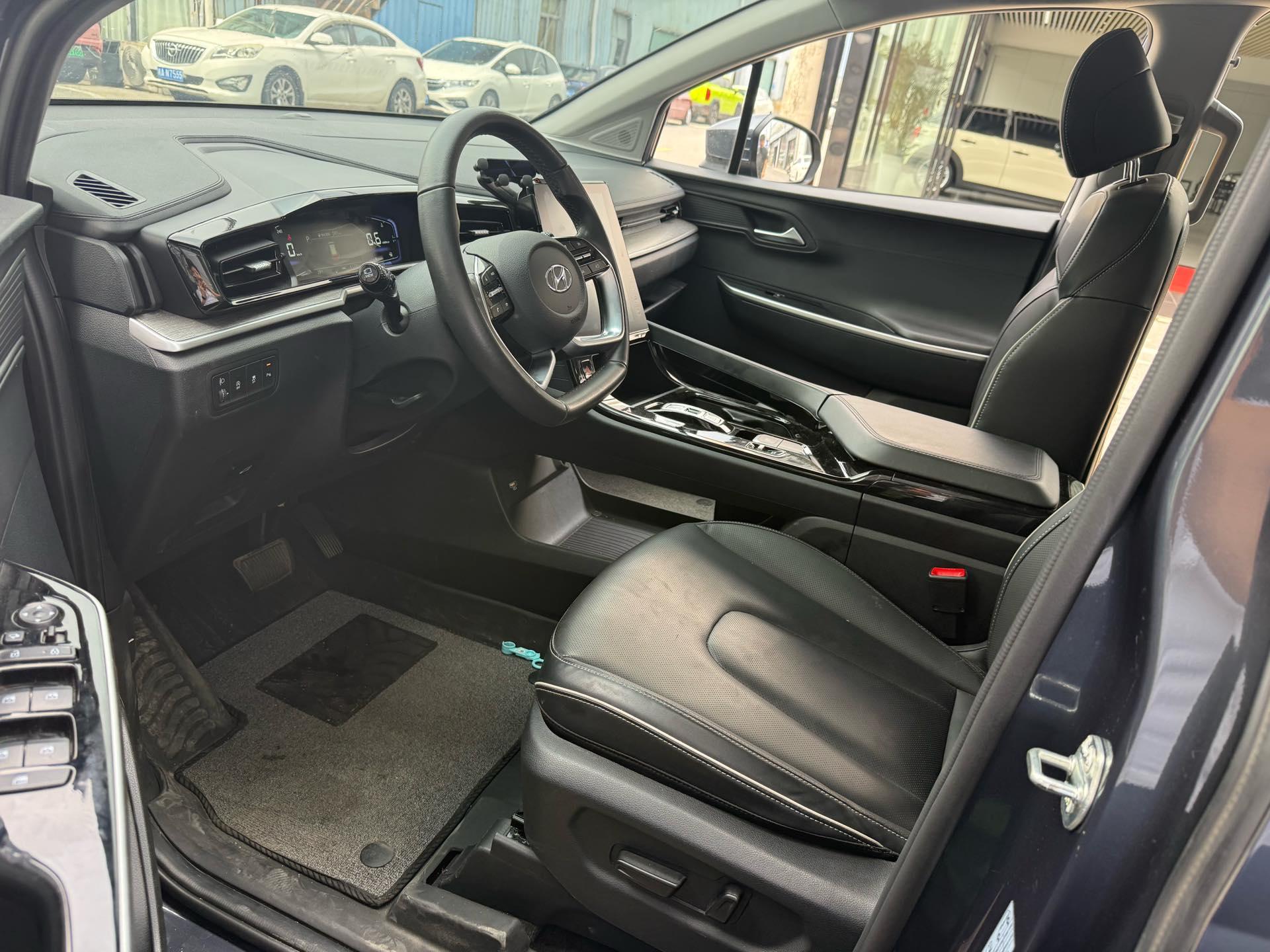 Custin 2022 270TGDi Smart Love Flagship Edition TOP 7