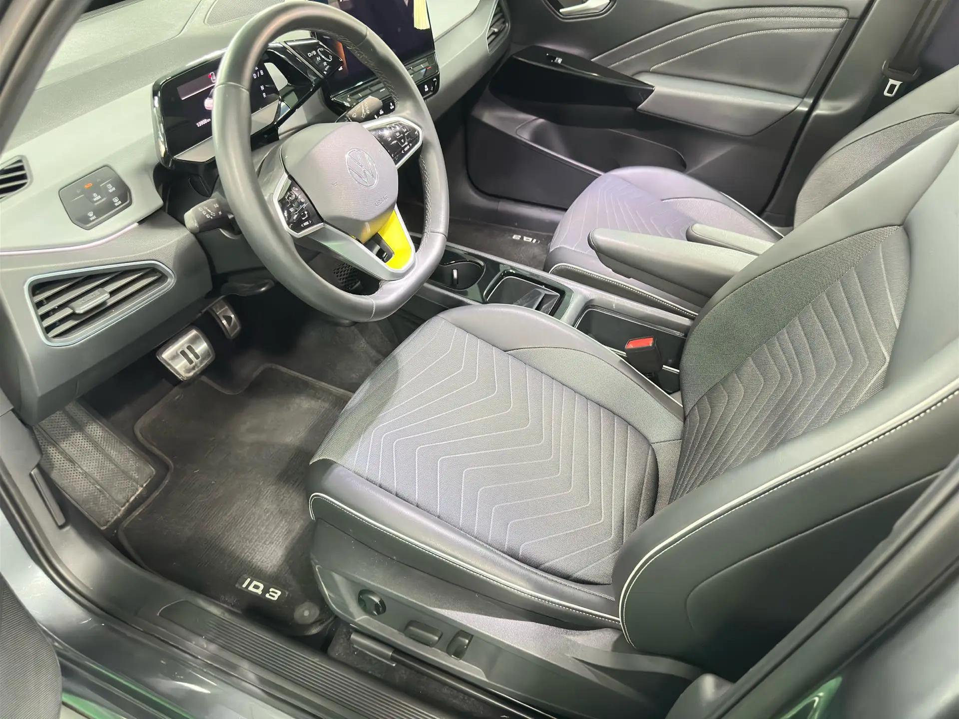 Volkswagen 2023 ID. 3 Pure Intelligence Enjoyment Version Automatic Transmission 3