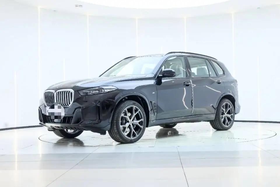 Открыть галерею: BMW 2026 X5 xDrive30Li 48V 2.0T Luxury M Sport Night Edition Automatic