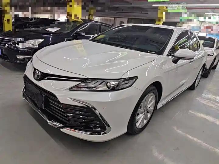 Camry 2023 2.0G Deluxe Edition