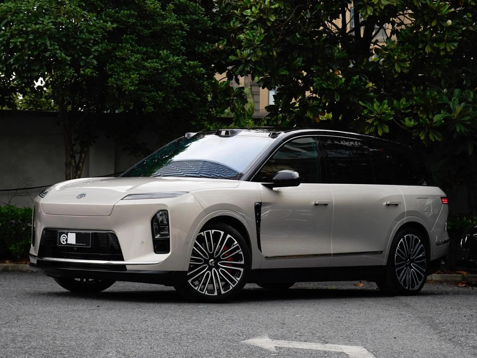Open image lightbox: NIO 2026 ES8 6-seat executive signature version automatic gear
