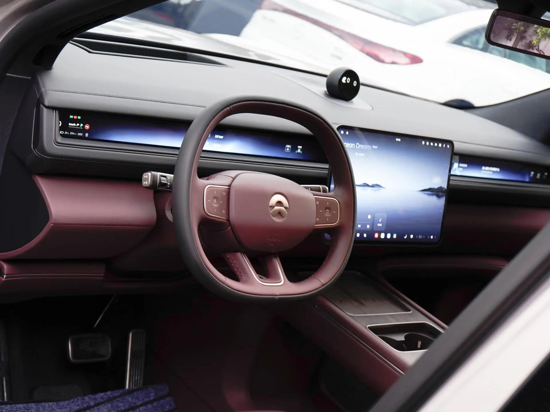 NIO 2026 ES8 6-seat executive signature version automatic gear 17