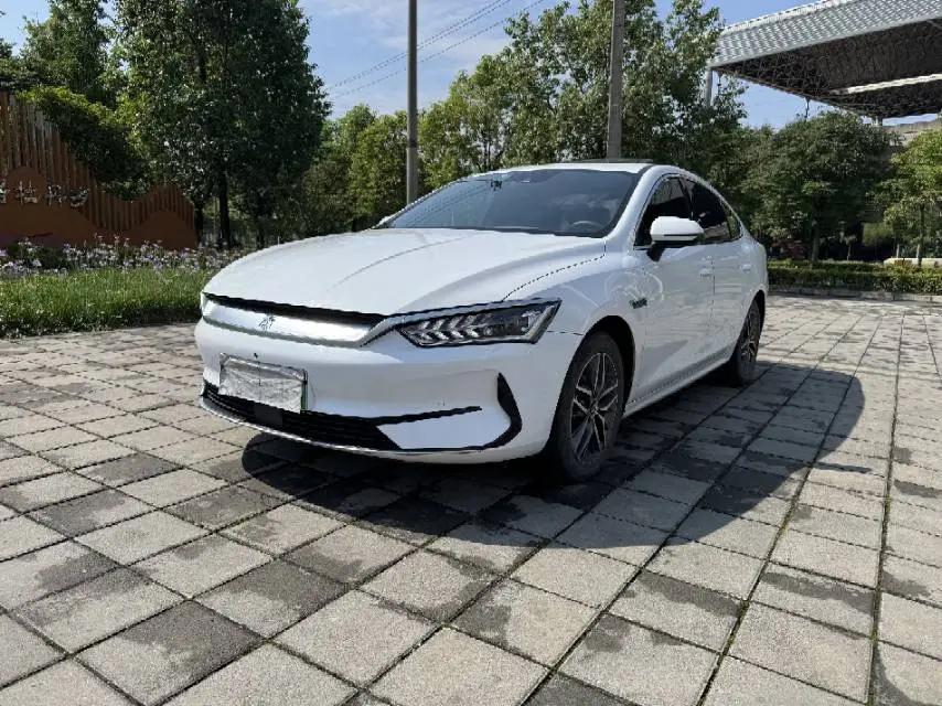 Qin PLUS 2021 EV 500KM Luxury Model