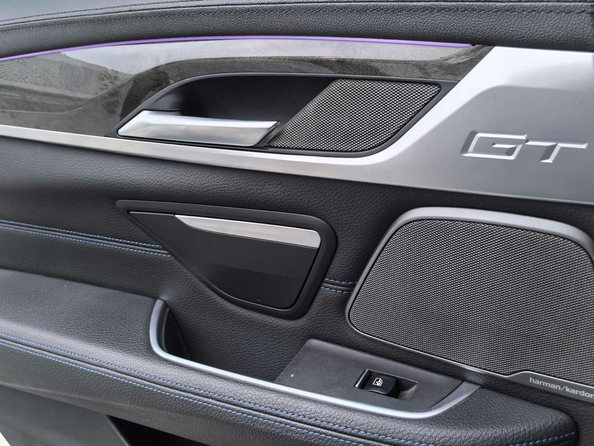 BMW 6 GT 2020 630i M sports suit 9
