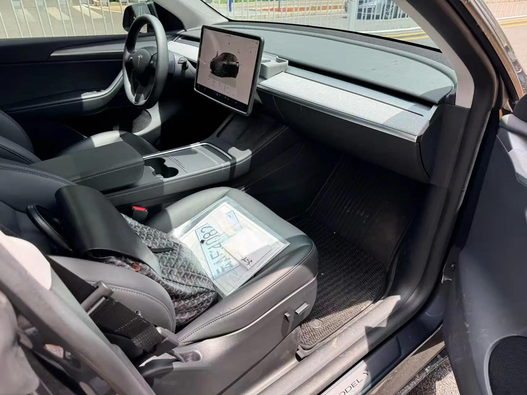 Model Y 2024 long-range all-wheel drive 8