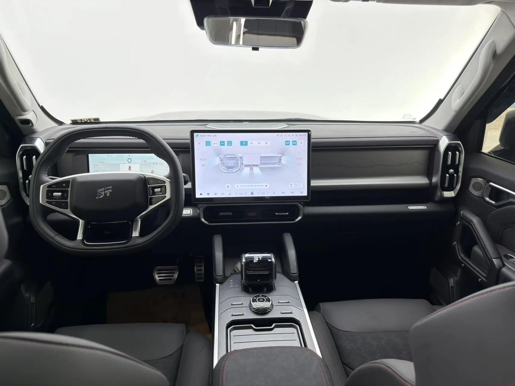 Jetour 2025 Traveler 2.0TD XWD Conquer Automatic 15