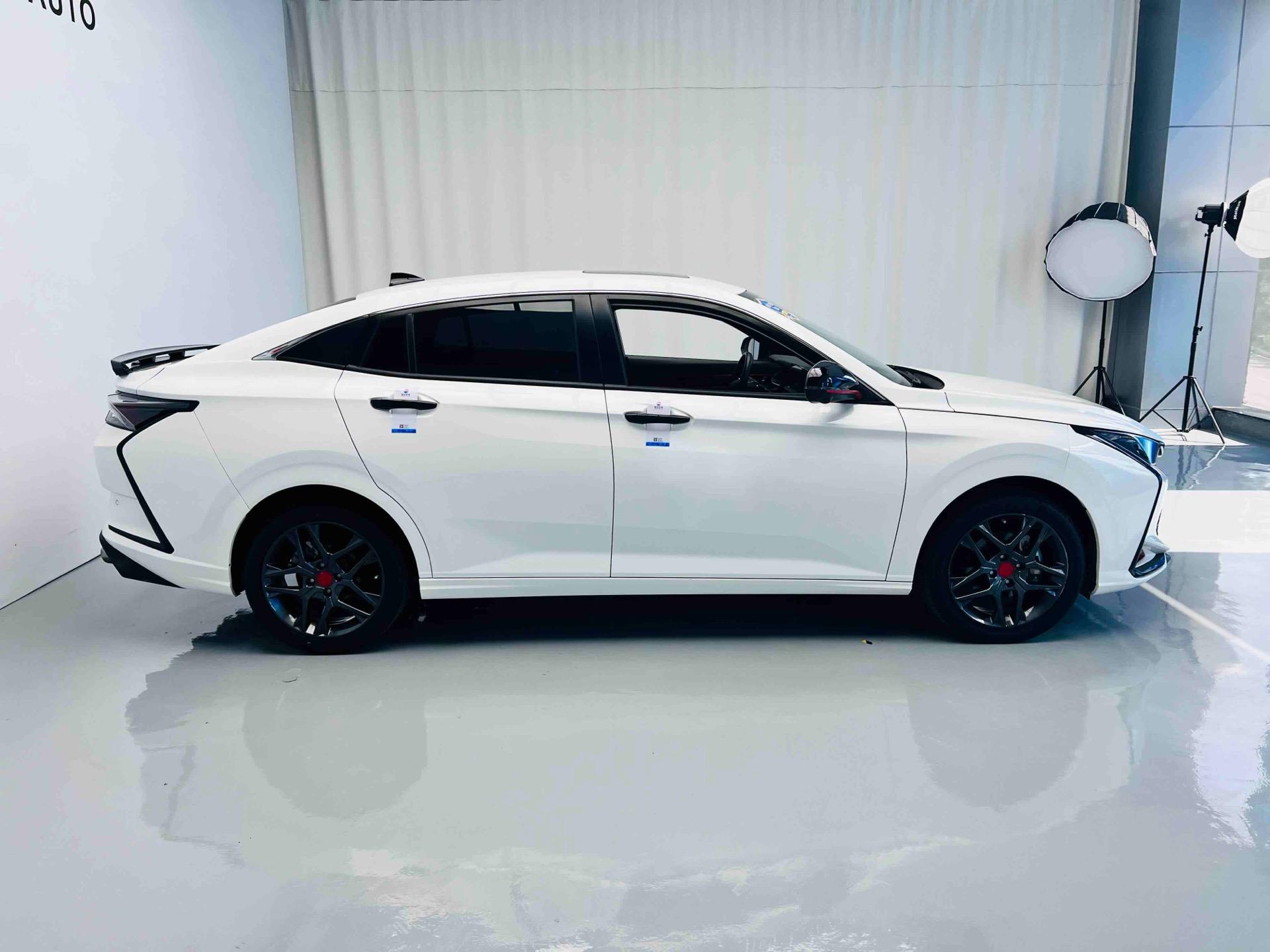 Yi Xuan 2021 230T Auto Shadow Knight Edition 5