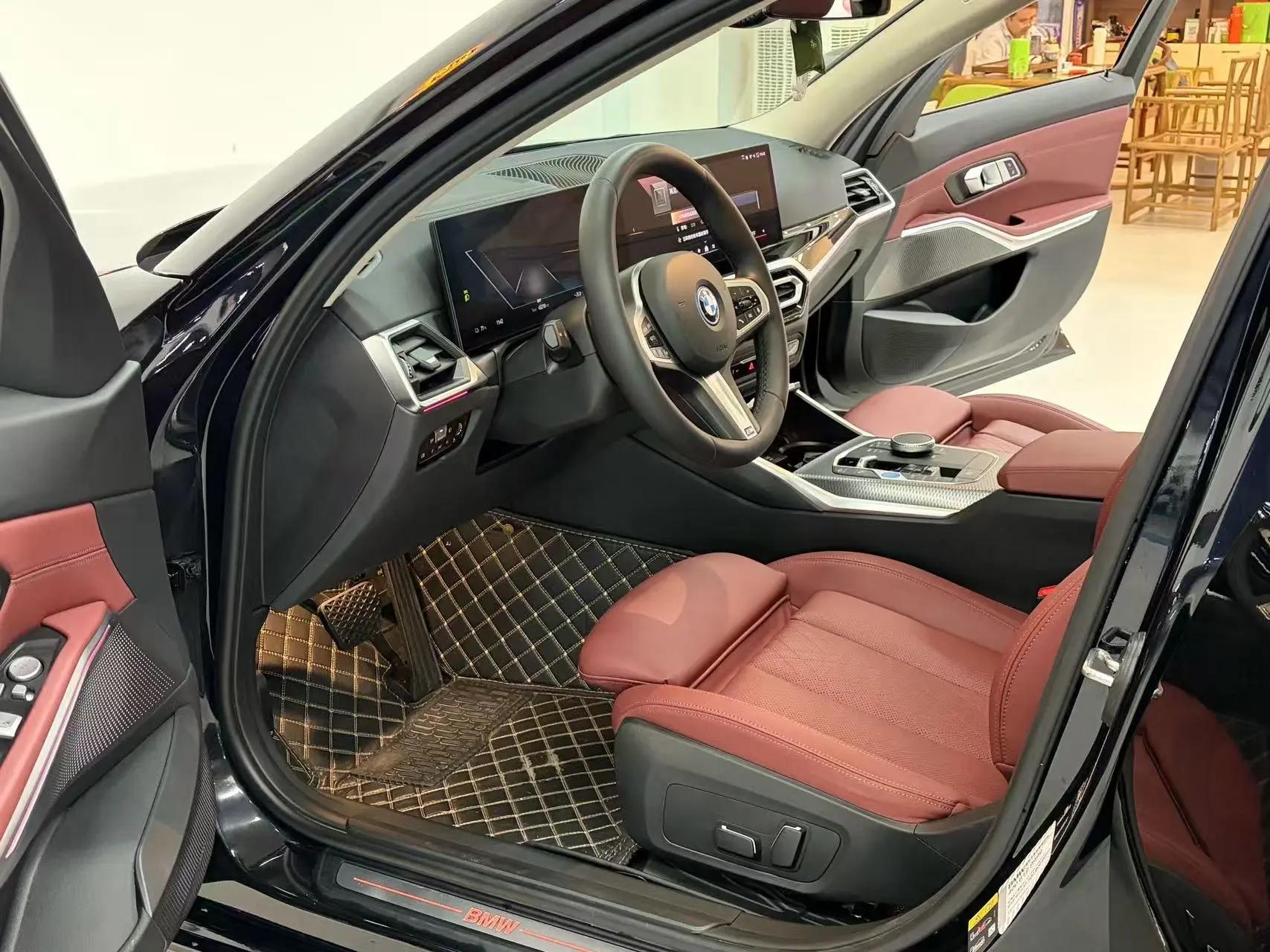 BMW 2024 i3 eDrive 40 L obsidian night suit automatic gear 5