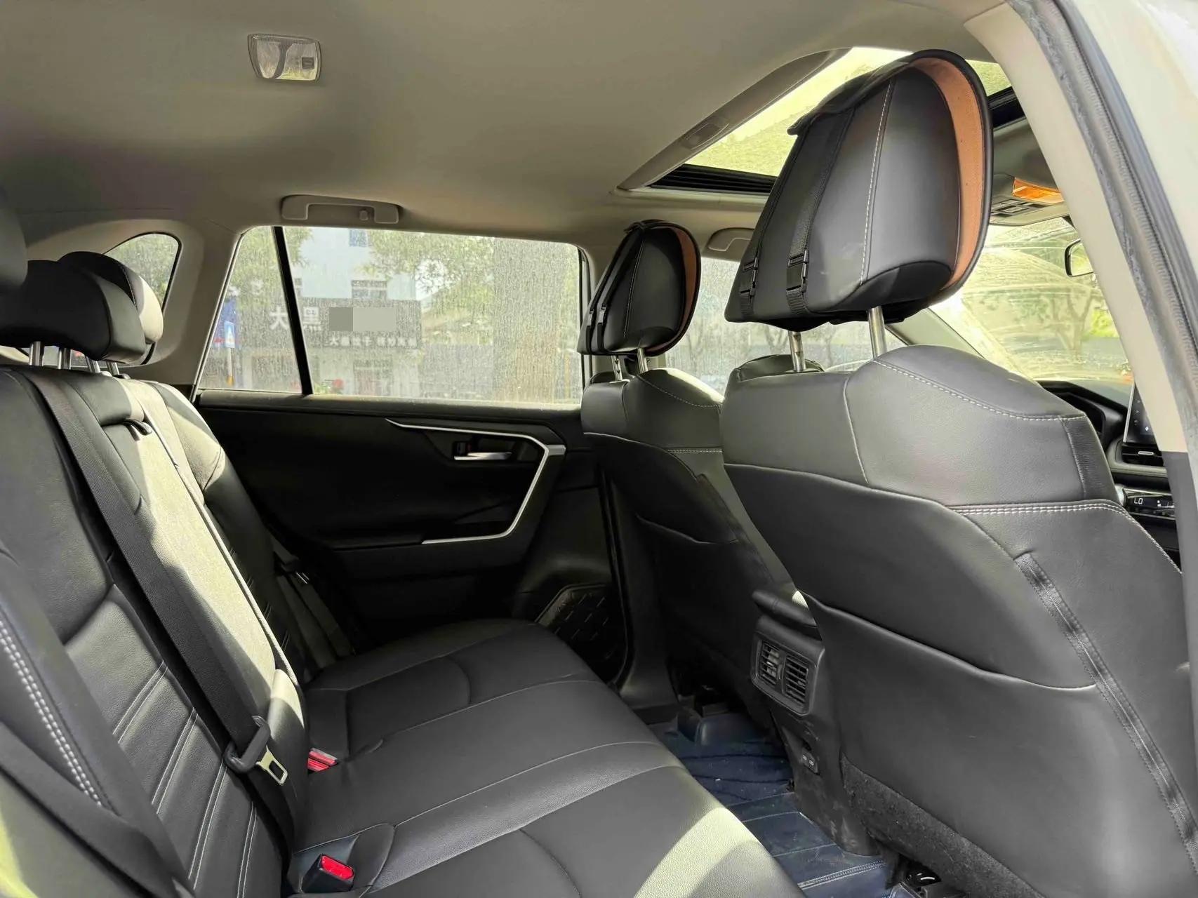 RAV4 Rongfeng 2021 2.0L CVT Two-Drive Fashion PLUS Edition 6