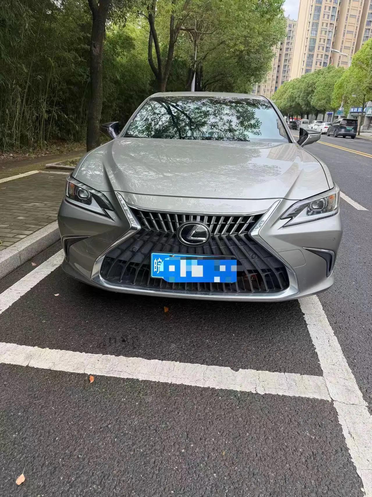 Lexus ES 2022 200 Executive Edition 2