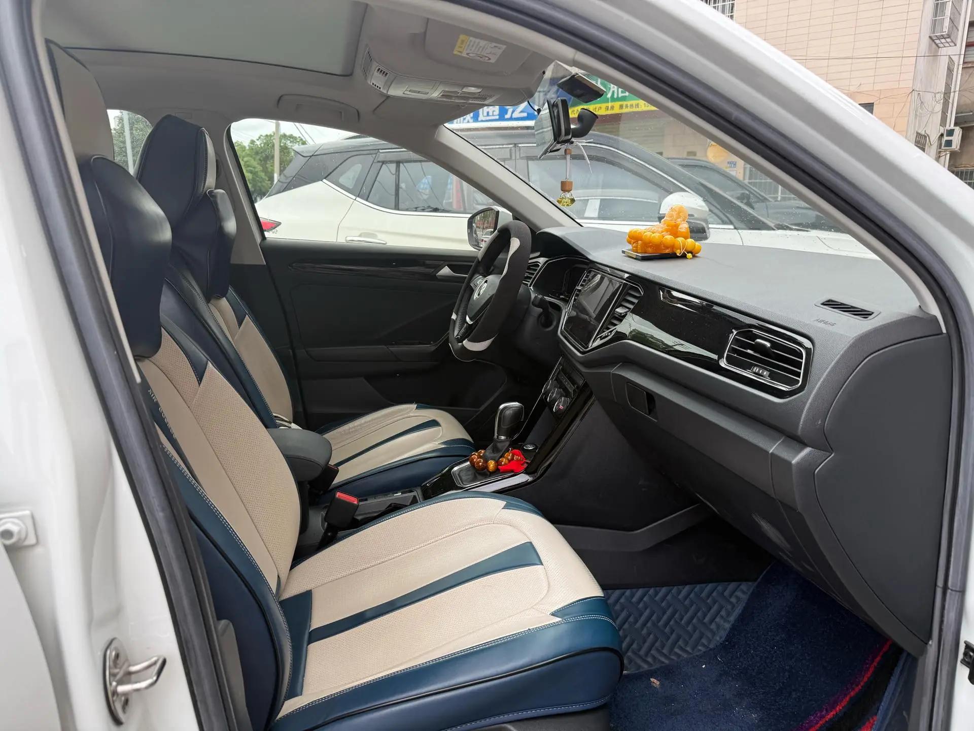 T-ROC Tange 2021 280TSI DSG Two-Drive Elite Zhilian Edition 5