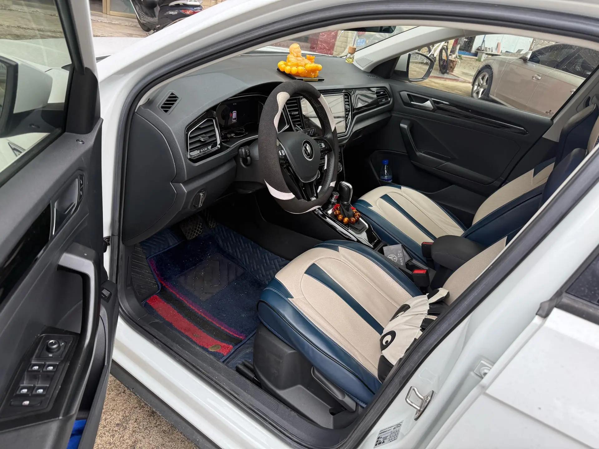 T-ROC Tange 2021 280TSI DSG Two-Drive Elite Zhilian Edition 7