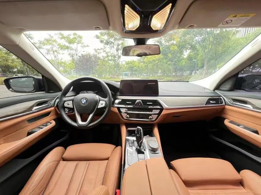 BMW 6 Series GT (Imported) 2024 GT 630i 2.0T M Sports Premium Package Automatic Gear 5