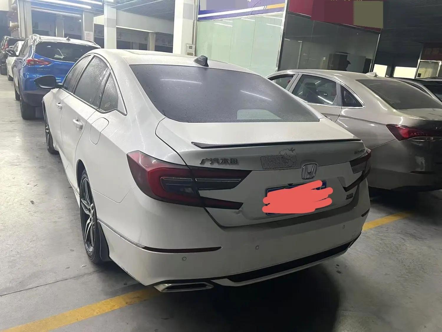Accord 2022 260TURBO Magic Night Premium Edition 5