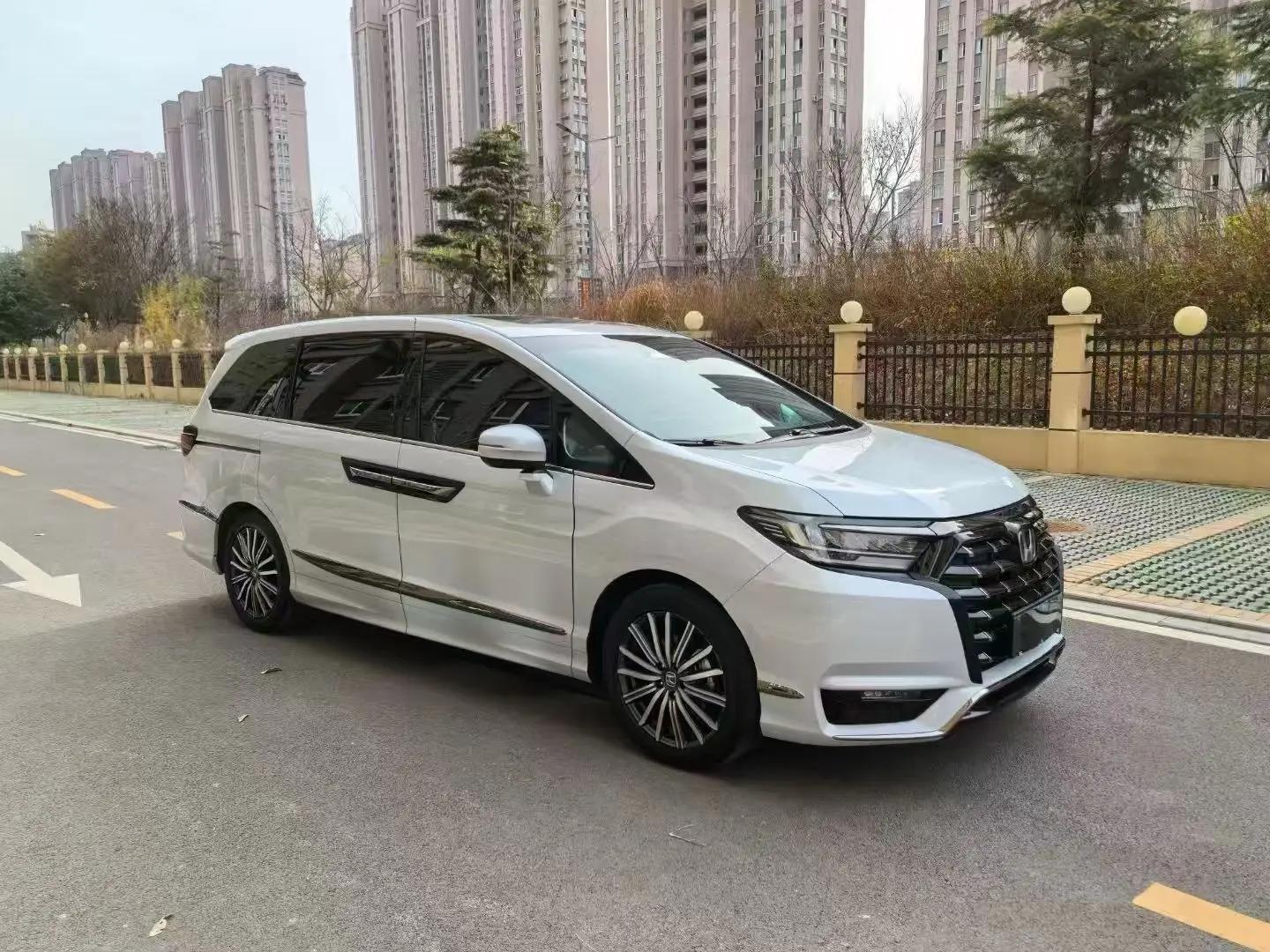 Elyson 2022 2.0L e:HEV Extreme Edition 2