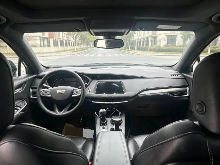 Cadillac XT4 2021 28T Two-Drive Luxury Model 6