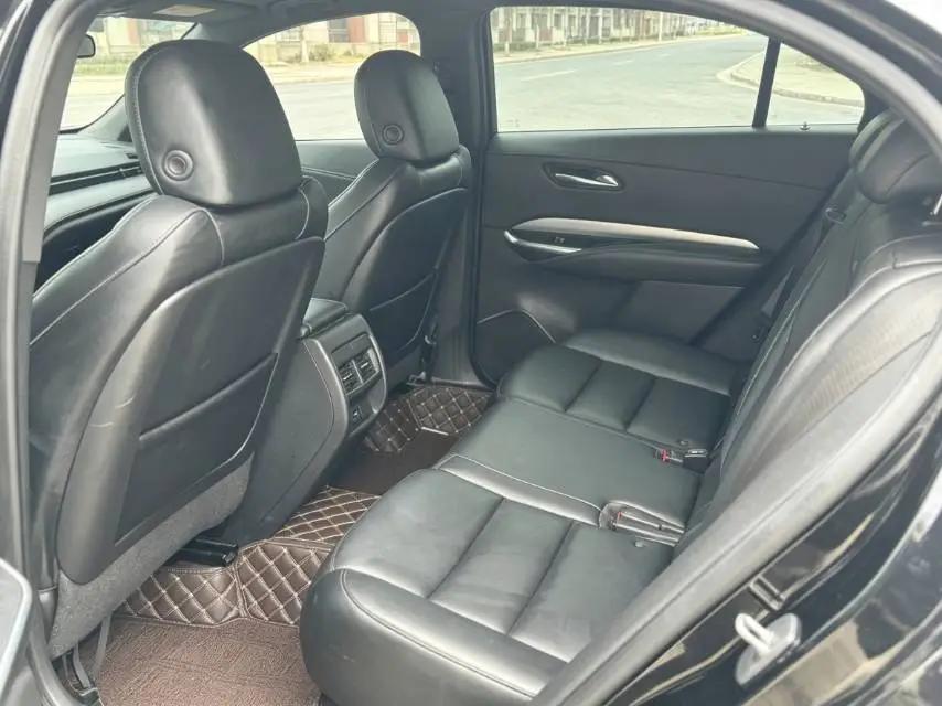 Cadillac XT4 2021 28T Two-Drive Luxury Model 7