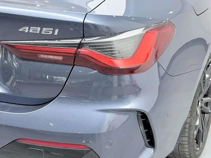 BMW 4 Series 2022 425i M Sports Night Suit 30