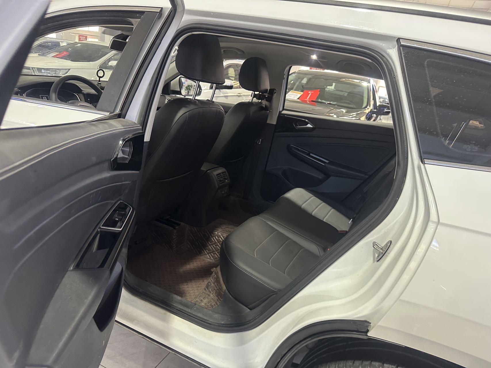 Jetta VS7 2021 1.4T Auto Enjoy Edition 6