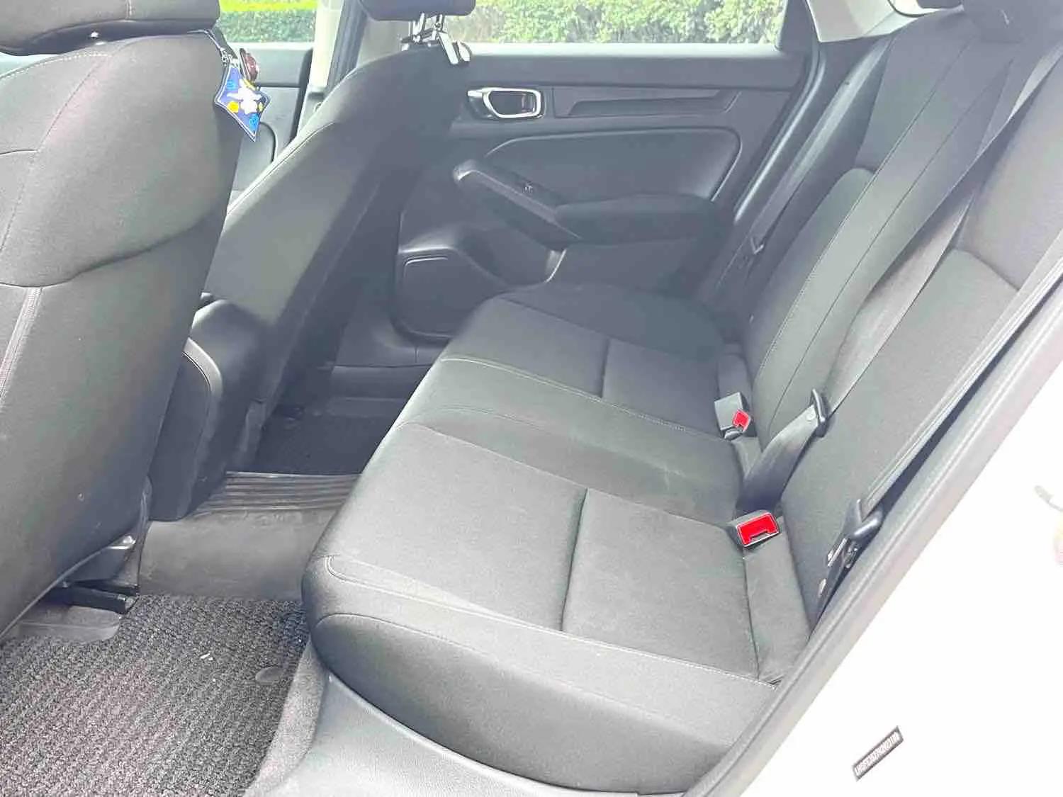 Model 2022 240TURBO Manual Exclusive Edition 7