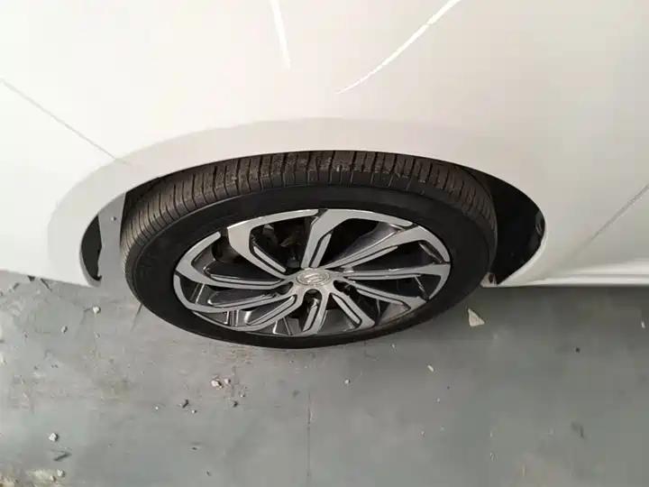 Emgrand GL 2021 UP 1.4T CVT Leading Type 23