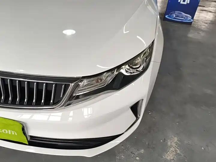 Emgrand GL 2021 UP 1.4T CVT Leading Type 24