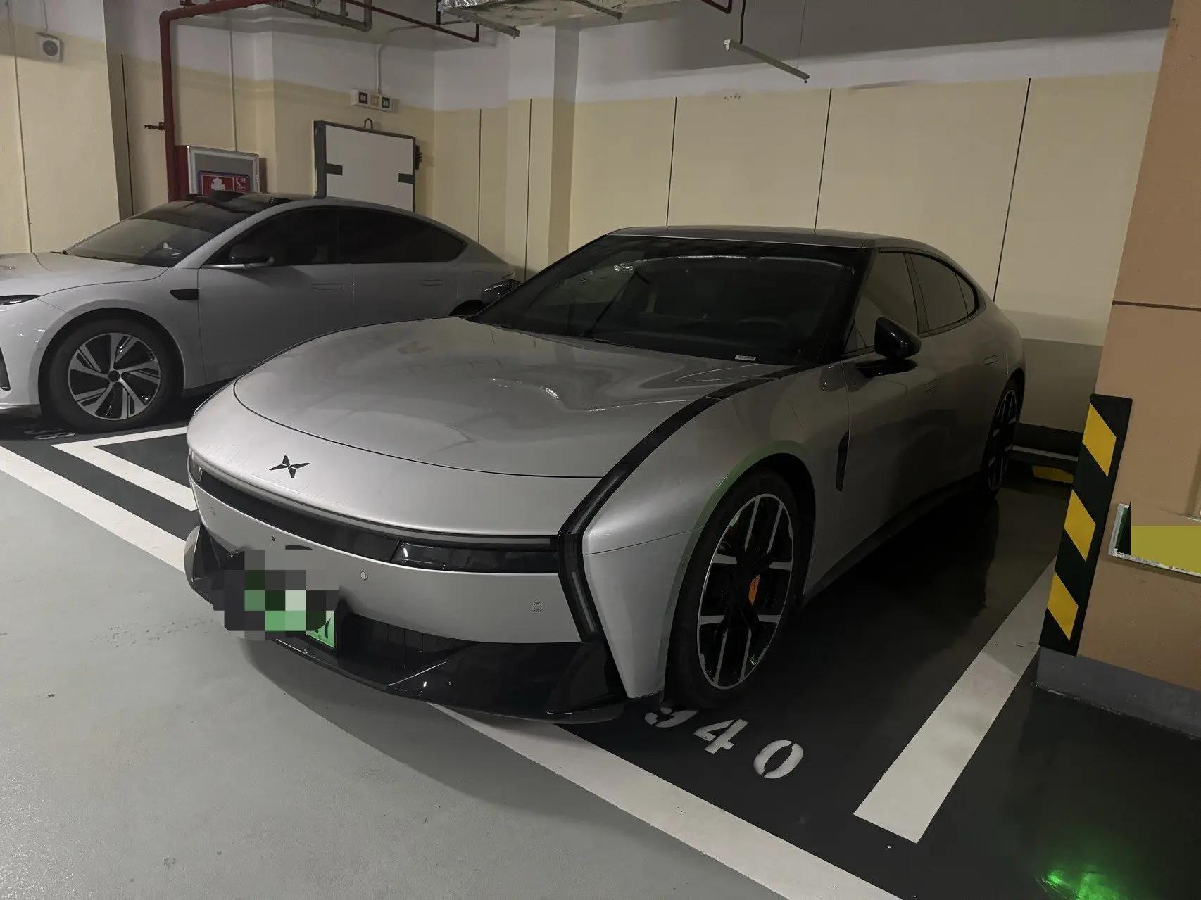 Xpeng 2025 P7 702km Long Range Version Automatic