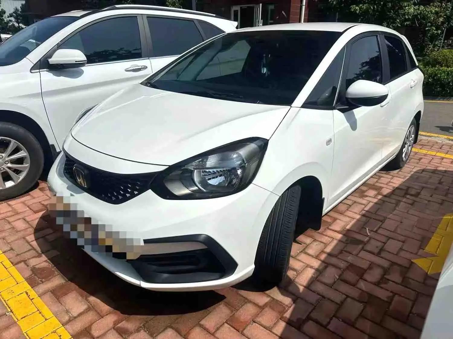 Open image lightbox: Fit 2021 1.5L CVT Tide Edition