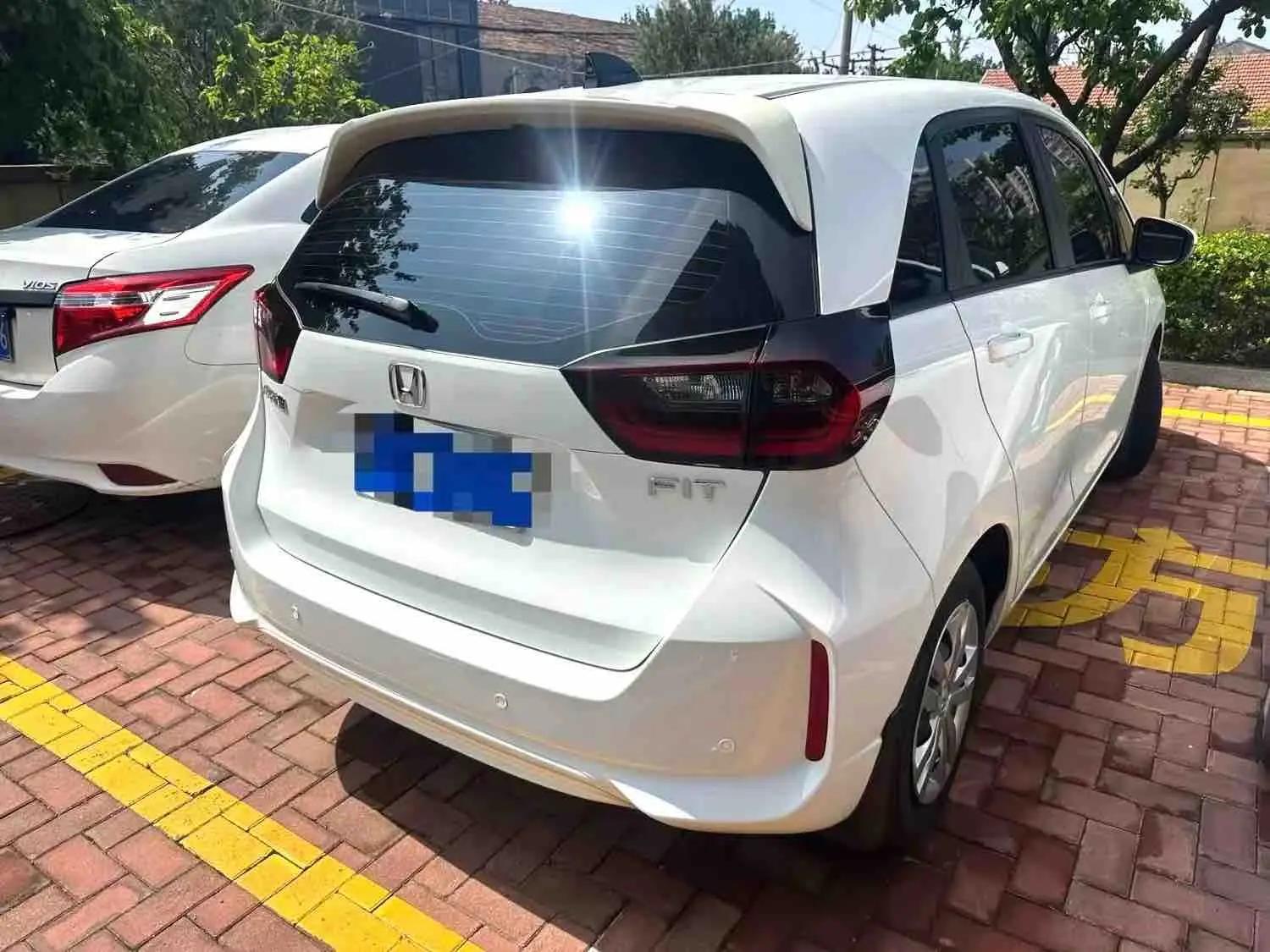 Fit 2021 1.5L CVT Tide Edition 2