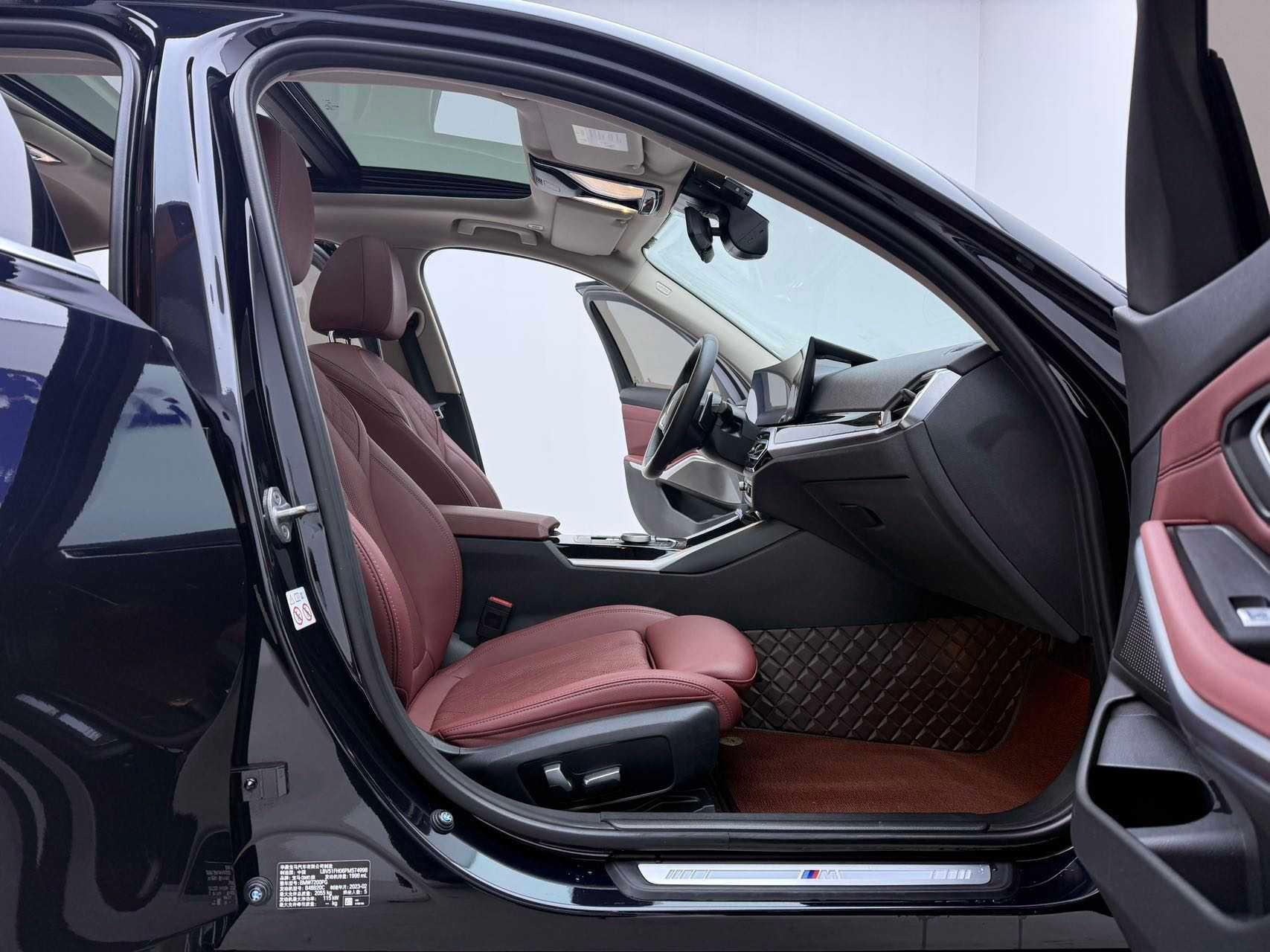 BMW 3 Series 2023 320Li M Sports Suit 12
