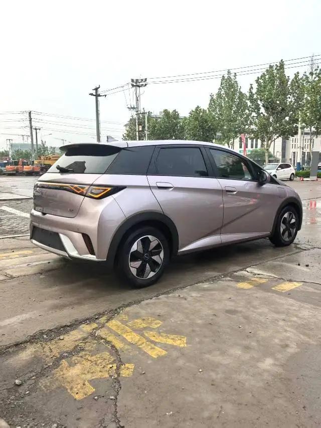 BYD 2023 Dolphin 420km Fashion Edition Automatic 5