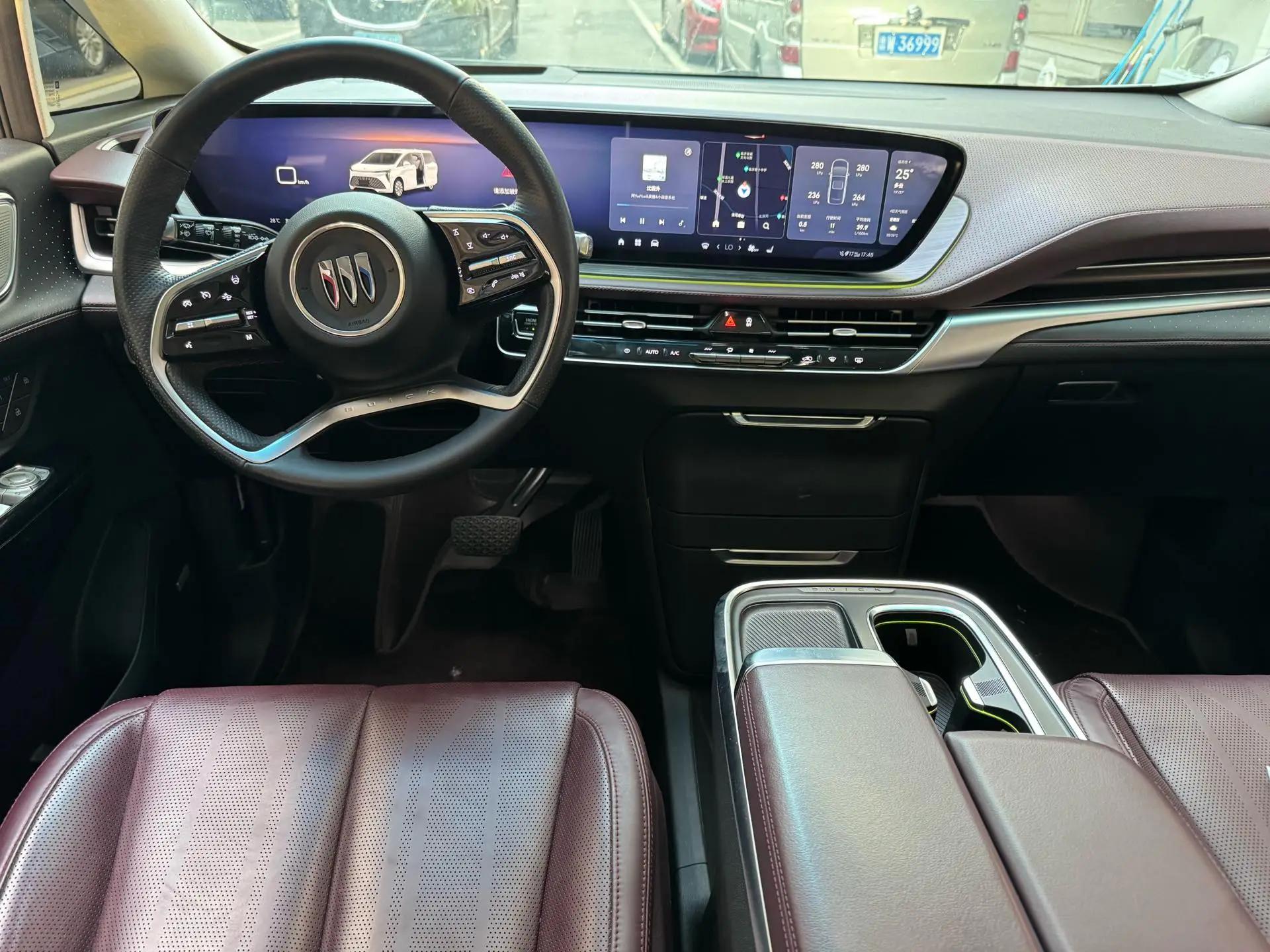 Century 2023 2.0T Six-seat World Edition 6